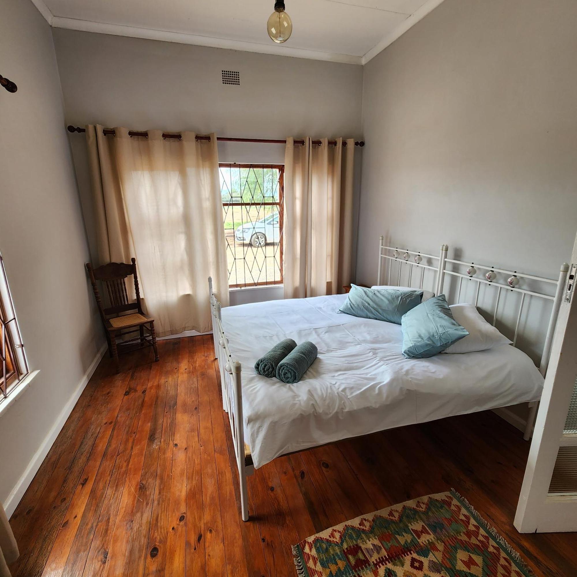 Karoo Leeu Self Catering Villa Oudtshoorn Exterior photo